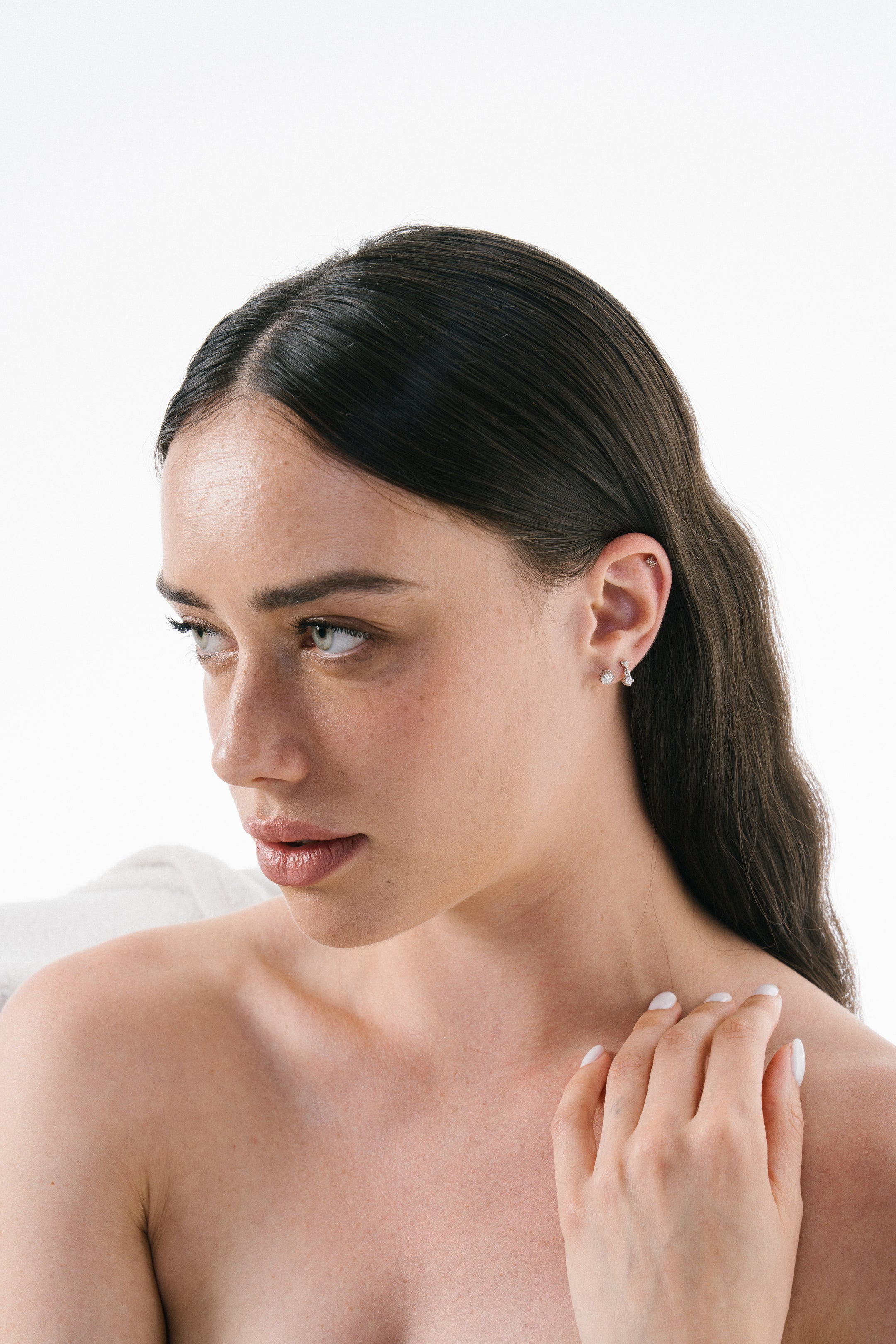 Serein Screw-Back Yellow Gold Diamond Piercings